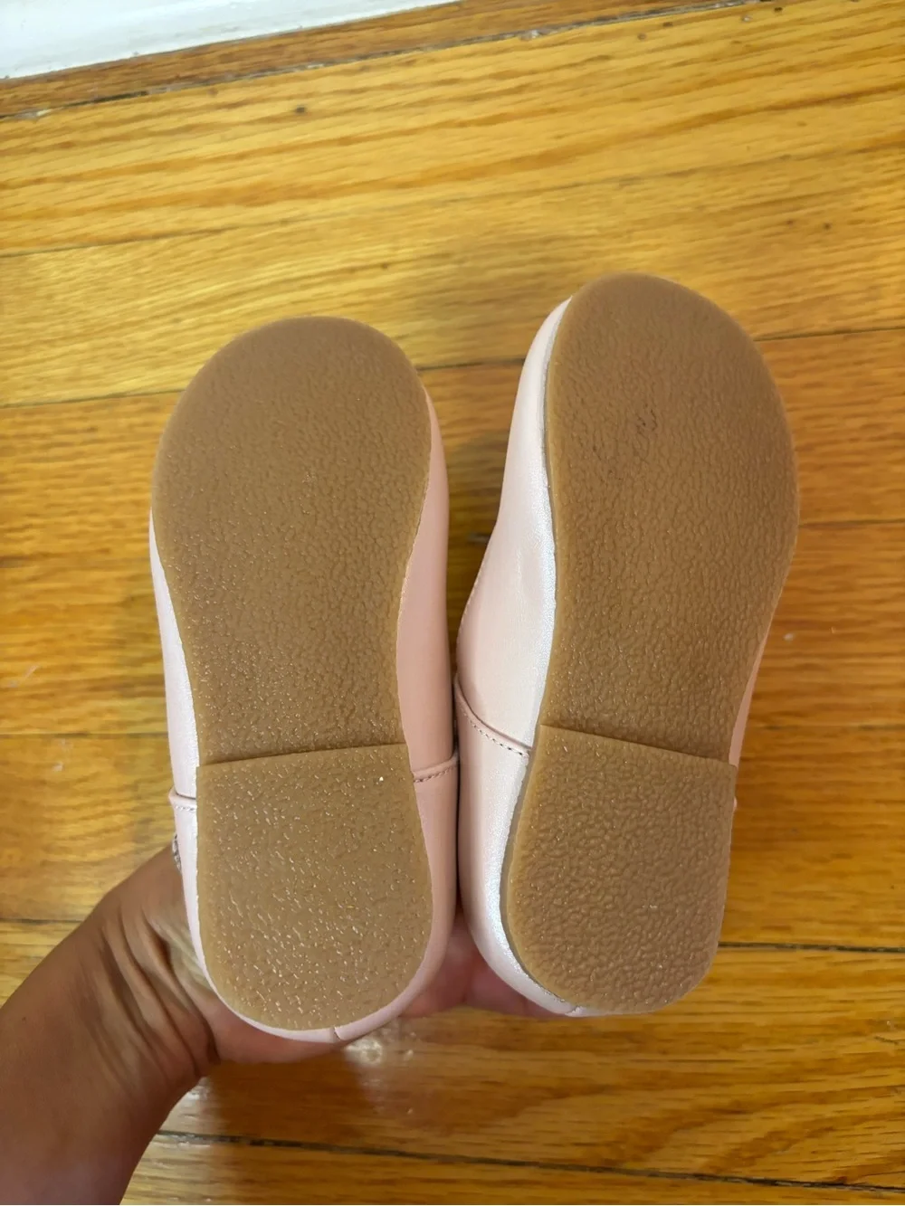 L’amour rose Mary Jane’s toddler girls size 8